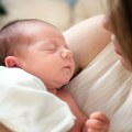 U Novom Sadu za jedan dan rođeno 16 beba