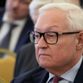 Rjabkov: Ne isključuje se trilateralni sastanak Putina, Sija i Trampa