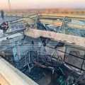 Prve slike krimskog mosta posle napada: Deo kolovoza urušen i pao u more, milionska šteta nakon stravičnog udara