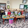 Bravo, deco! Škola u Krnjači na humanitarnom bazaru za dva sata sakupila 2.000 evra za tri devojčice Gaćeša koje imaju…