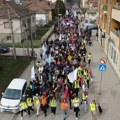 Studenti iz Čačka krenuli na petodnevno pešačenje do Beograda