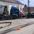Poginula jedna osoba u sudaru kamiona i automobila
