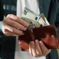„Pravo pitanje je koliko ćemo moći više da kupimo za tih 1.400 evra“: Da li će prosečna plata stići obećani nivo do kraja 2027?…