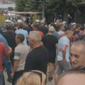 Novinarka o skupu u Užicu: Jedan povređen, jedan priveden, na SNS miting došli ljudi sa raznih strana