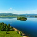 Ovo jezero je najveći biser juga Srbije, čuveno po čarobnim plutajućim ostrvima