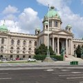Plato ispred Skupštine ostaje zatvoren Od 1. septembra normalizacija saobraćaja u centralnim ulicama Beograda