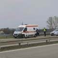 Četiri osobe poginule u nesreći na auto-putu Ruma-Šabac, vozač pogrešio uključenje