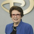 Teniska legenda ispunila san, sa 82 godine diplomirala na fakultetu