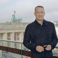 "Frižider je bio prazan ili pun pokvarene hrane, a majka je po ceo dan čitala Bibliju": Ćerka slavnog glumca preživela pakao -…