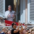 Papa: Moramo ponovo da izgradimo mir svuda, a ne da se pripremamo za nove ratove