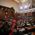 Tepić: Sednice Skupštine Srbije u varvarskom tonu novinari da prate iz sale