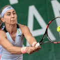 Teniski turnir u Dubaiju: Krunić i Aojama u četvrtfinalu dubla