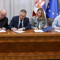 Obećanje predsednika Srbije ispunjeno Rudarima „Resavice“ 10 odsto veće zarade, potpisan kolektivni ugovor (foto)