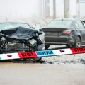 Стравична Саобраћајна несрећа код Ашање: Страхује се да има погинулих, аутомобил у потпуности уништен!