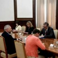 "Veoma otvoren i težak razgovor" Predsednik Vučić se sastao sa Mihaelom Rotom