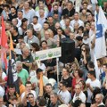 Počinje protest u Loznici: Stigli aktivisti iz brojnih delova Srbije, građani se okupljaju na „svelitijumskom saboru“