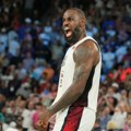 Lebronu džejmsu smeta sloboda mišljenja i izražavanja na iksu?! Amerikanac napušta društvene mreže! (foto)