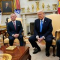 Trump: Gaza je uništena, dat ćemo Palestincima nešto prekrasno