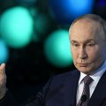 Putin: Rusija gotovo završila izdavanje pasoša stanovnicima na zauzetim oblastima istoka Ukrajine