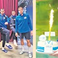 „Našem Kariju rođendan, rođendan, rođendan...”