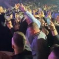 Palo pomirenje na estradi Pred kamerama se posvađali, pred istim pružili ruku jedan drugom