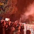 Protest ispred crnogorske vlade zbog ranjavanja podgoričkog mladića nožem