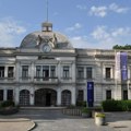Ukida se plaćanje i kontrola parkiranja iza stare upravne zgrade „Zastave“