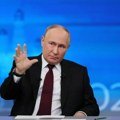 Putin: Rusija se ne zatvara prema Americi i Evropi, a njima je vreme da prestanu sa glupiranjem