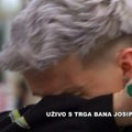 Baby Lasagna u suzama u centru Zagreba: Dočekale ga hiljade ljudi