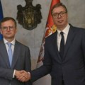 Ukrajinski šef diplomatije: Tražimo od Srba…