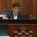 Skupština usvojila Zakon o oružju i municiji, glasa se o još 17 tačaka dnevnog reda