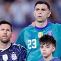 Dibu Martinez prešao u Čelsi: Odmah ga čeka mesto u timu velikana