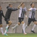 Partizan pobedio u 95, utrčali igrači, nastala frka... Pogledajte dramu na krovu i gol za delirijum Grobara!