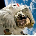 Astronautkinje zaboravile torbu u svemiru Sa zemlje se mogla videti dvogledom