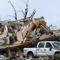 Tornado sravnio sve sa zemljom Objavljeni stravični snimci i fotografije, najgore tek sledi (foto/video)