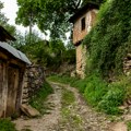 "U njemu se gosti duša": O ovom jedinstvenom kamenom selu u Srbiji pisali su i svetski mediji, a većina nas ni ne zna da…