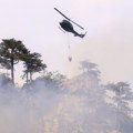 Helikopteri Republike Srpske i Srbije gase požar kod Gacka