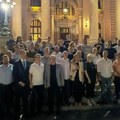 Mali, Selaković, Đurić…ispred Skupštine Srbije: „Pružamo podršku onima koji žele da uče“