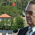 U ovom gradu još ogromna Titova crvena petokraka sija noću, kao da je 1982. godina!
