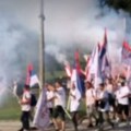 Naprednjaci krenuli peške iz Petrovaradina ka Beogradu (VIDEO)