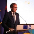 Poverenik: Obustava postupka protiv urednika Informera posledica neposredne primene zakona