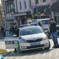 Užas u Vranju: Prolaznik u parku primetio nepomično telo