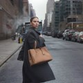 Prada Galleria: Omiljena tašna Scarlett Johansson je dizajn klasik