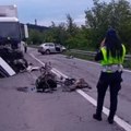 U teškoj nesreći na Iriškom vencu poginuo mladić (26): Stradao na mestu posle sudara s kamionom, od motora ništa nije…