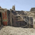 U Pompeji oštećen arheološki objekat nakon niza potresa u vulkanskom području