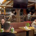 Otvoren prvi restoran bez cenovnika u Srbiji: Dođeš sa porodicom, poslužiš se, pojedeš, popiješ kafu, a na izlazu... (video)…
