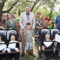 Dodik obradovao banjalučke četvorke: Novi stan za porodicu sa petoro dece