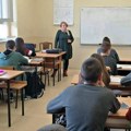 Pred početak školske godine, u Jablaničkom okrugu, trajno“zbrinuta“ tek četvrtina tehnološkog viška u prosveti