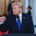 Američka vlada počela sa primenom carina od 10 odsto