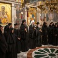 Patrijarh Porfirije i iguman vatopedski Jefrem posetili manastir Žiču